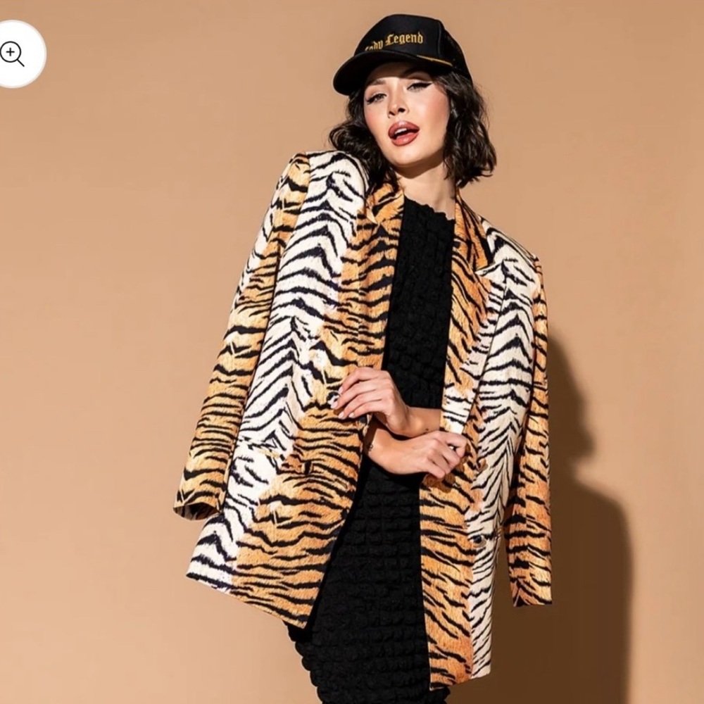 Dressed in LALA Tiger Stripe Blazer - Black, White, Orange